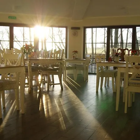 Villa Sobótka Bed and breakfast