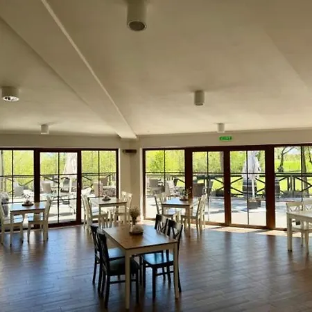 Villa Sobotka Bed and Breakfast 3*