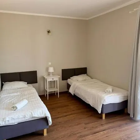 Villa Sobotka Bed & Breakfast Sobótka